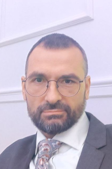 Владимир Савостьянов